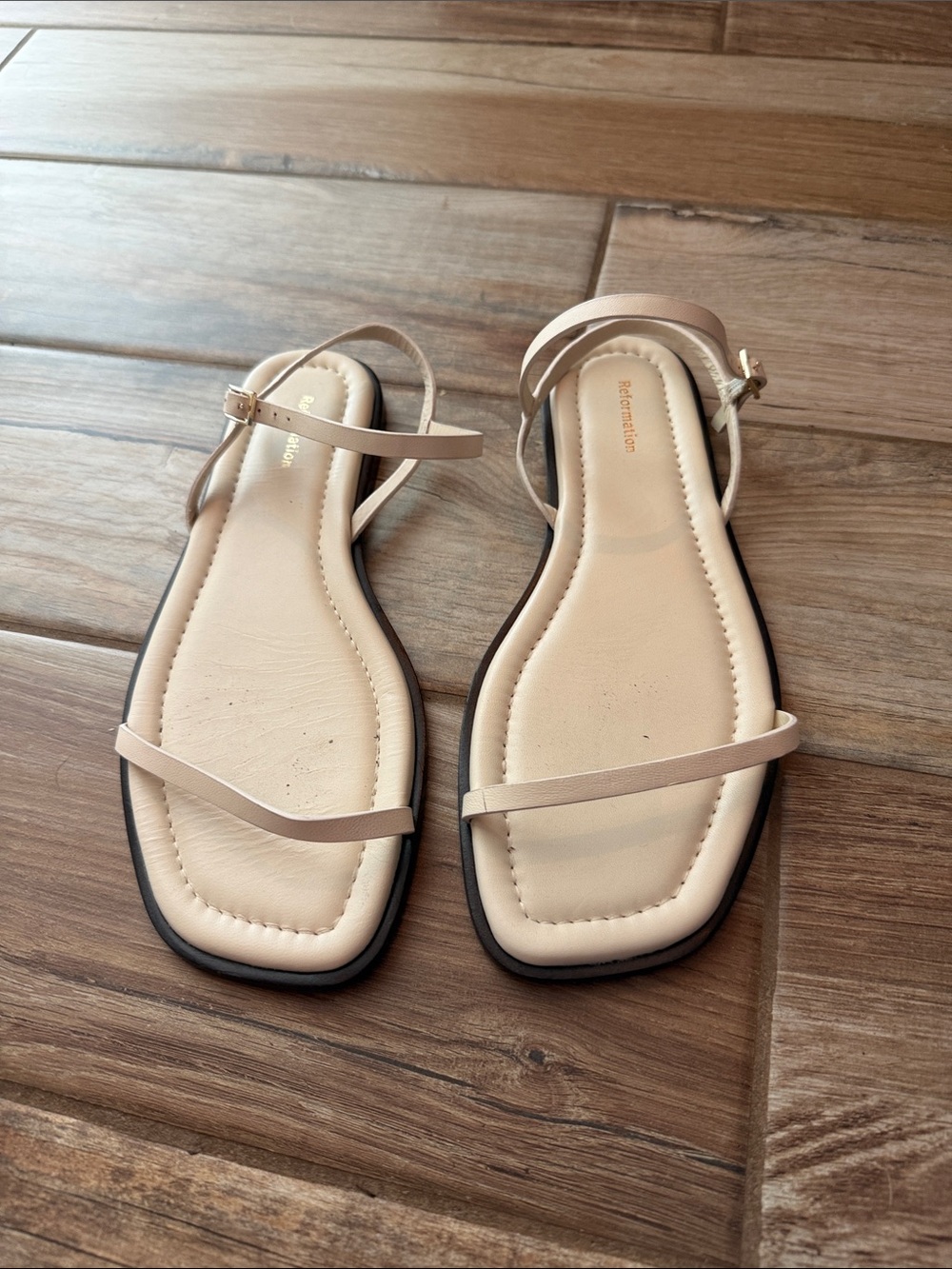 Reformation Lake Flat Sandal 9